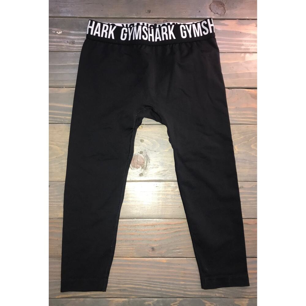 Gymshark black capri leggings NEW without tags size M